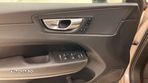 Volvo XC 60 B4 D Plus Bright - 17