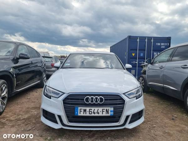 Audi A3 35 TFSI Sportback S line - 2