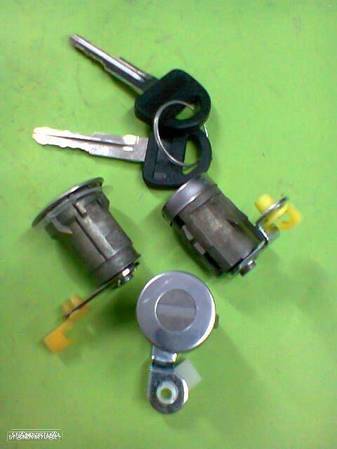Canhões / fechos das portas com chaves Suzuki Vitara ( novos ) - 3