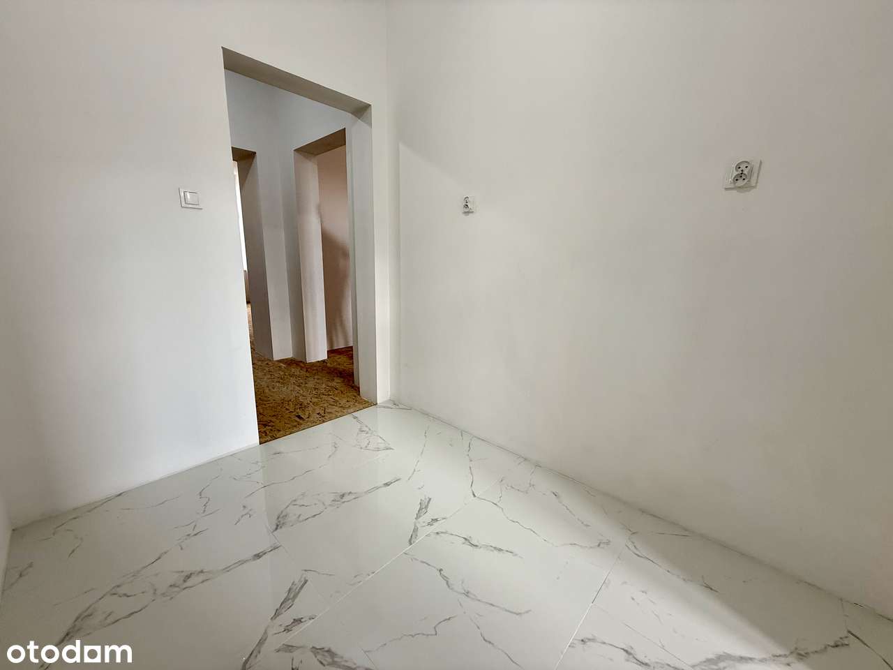 Mieszkanie w kamienicy blisko centrum REZERWACJA! - Pełny obrazek: 4/13