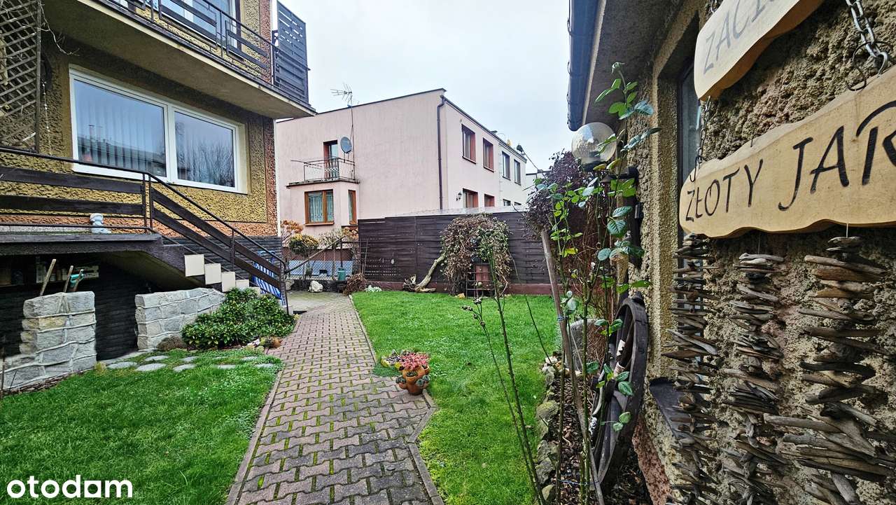Dom z lokalem użytkowym i mieszkaniem Płock, ul. Wyszogrodzka-4