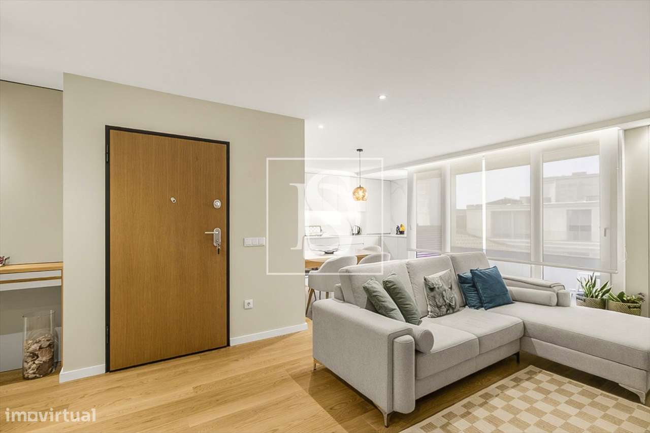 Apartamento T2 Venda em Aldoar, Foz do Douro e Nevogilde,Porto-0