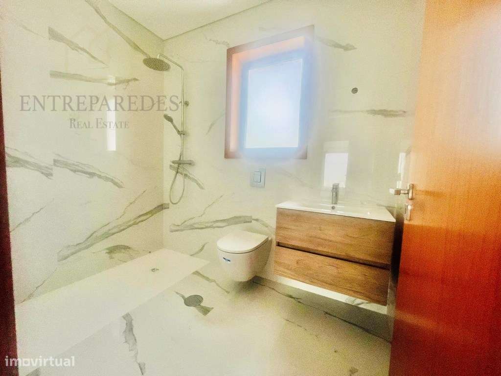 Moradia T3+1 NOVA para comprar, Santa Maria da Feira - Aveiro-14