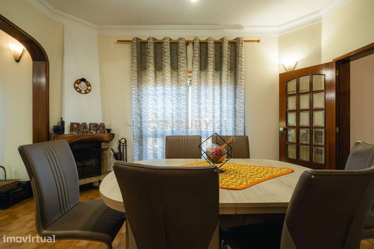 Excelente moradia T3 situada em São Pedro da Cova, Gondomar-40