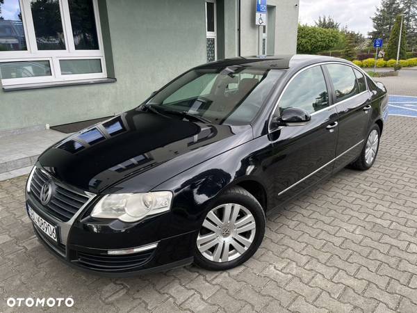 Volkswagen Passat 2.0 TDI Comfortline - 9