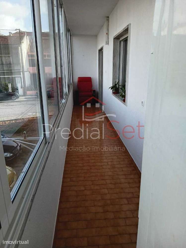 Apartamento T4 em Feijó, Almada-18