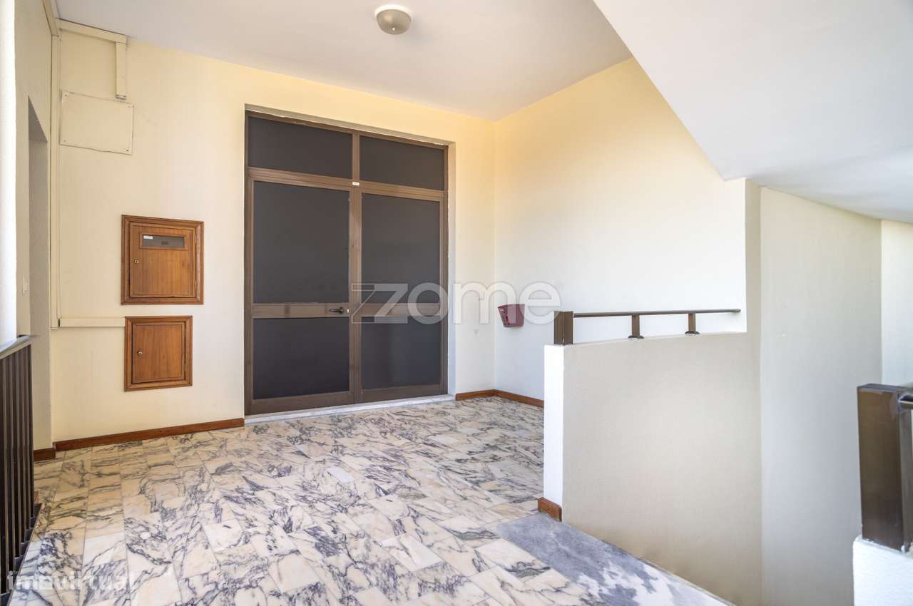 Escritório para venda em Perafita - Grande imagem: 4/40