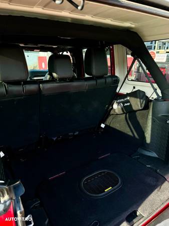 Jeep Wrangler Unlimited 2.8 CRD AT Rubicon - 14