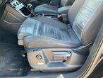 VW Touran 1.6 TDI Highline DSG - 27