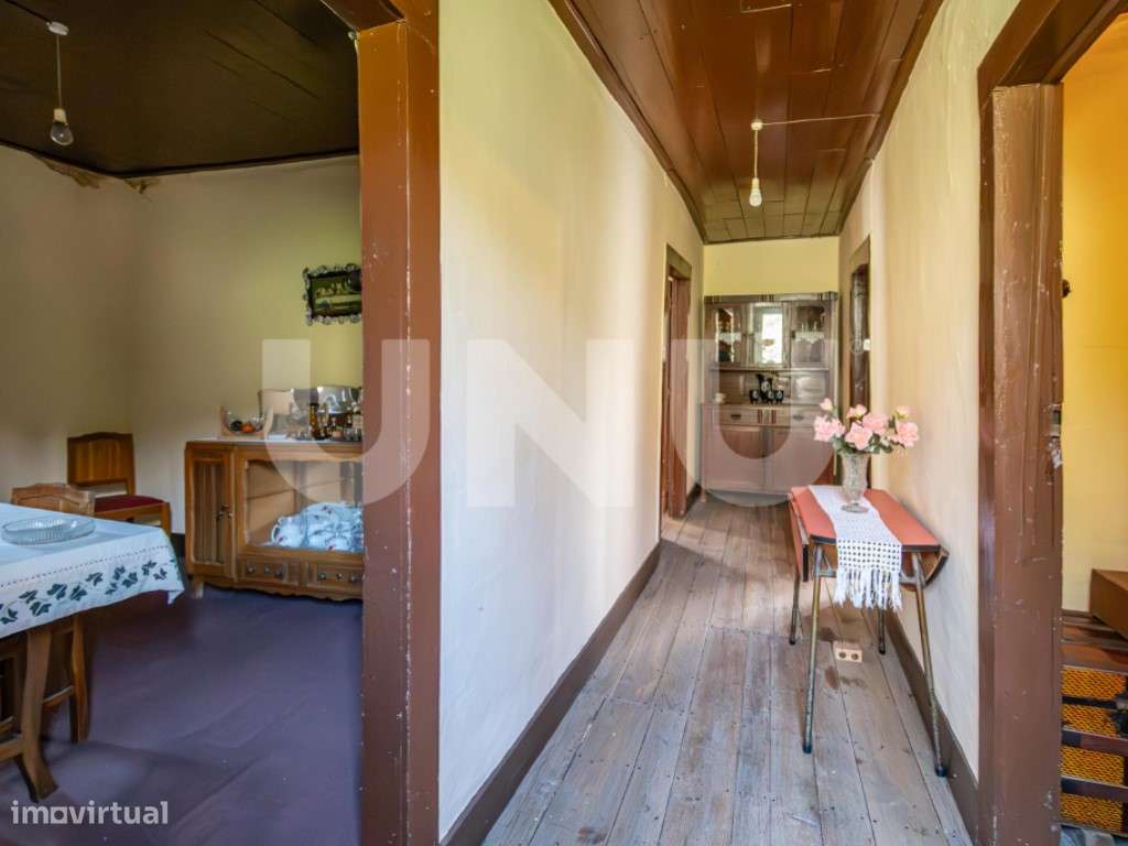 Quinta T2 com Habitação, Infraestruturas Agrícolas e Terreno com Vi...-22