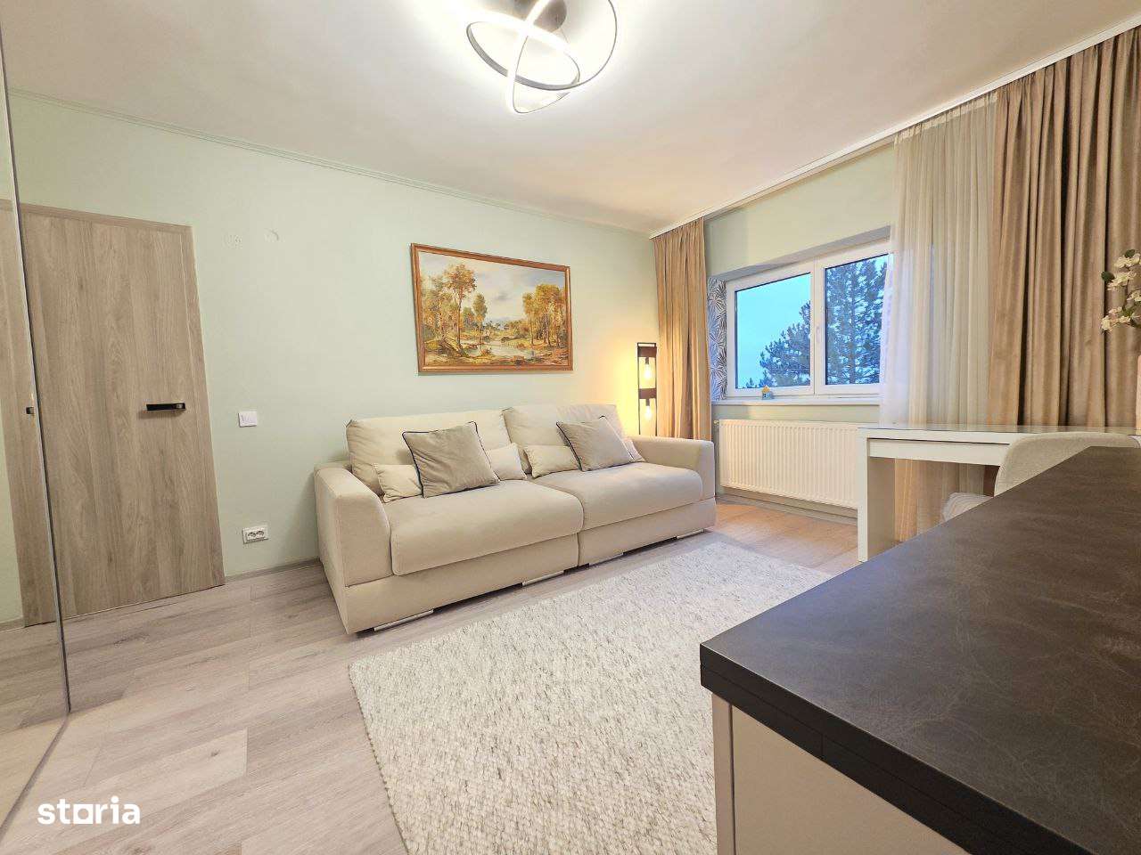 Apartament cu 2 camere de vanzare Central - Str. Crisan-2