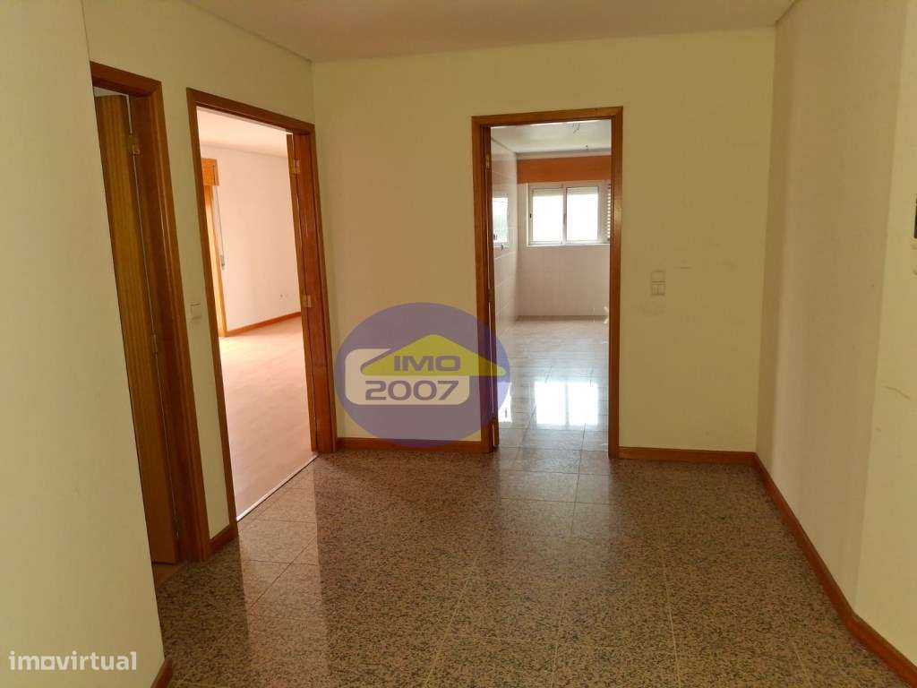 Apartamento T3 no Bonfim-9