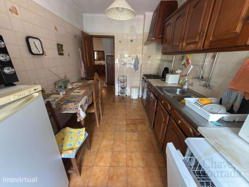 Fantástico apartamento T3 com sótão, na Av. Fernando Namora, com bo...-17