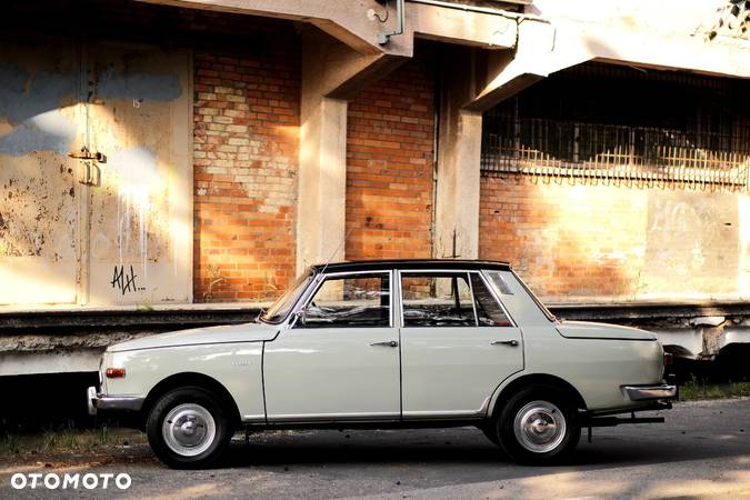 Wartburg 353 - 8