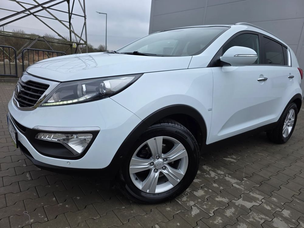 Kia Sportage III 1.6 GDI 2WD Dream-Team Edition 2013