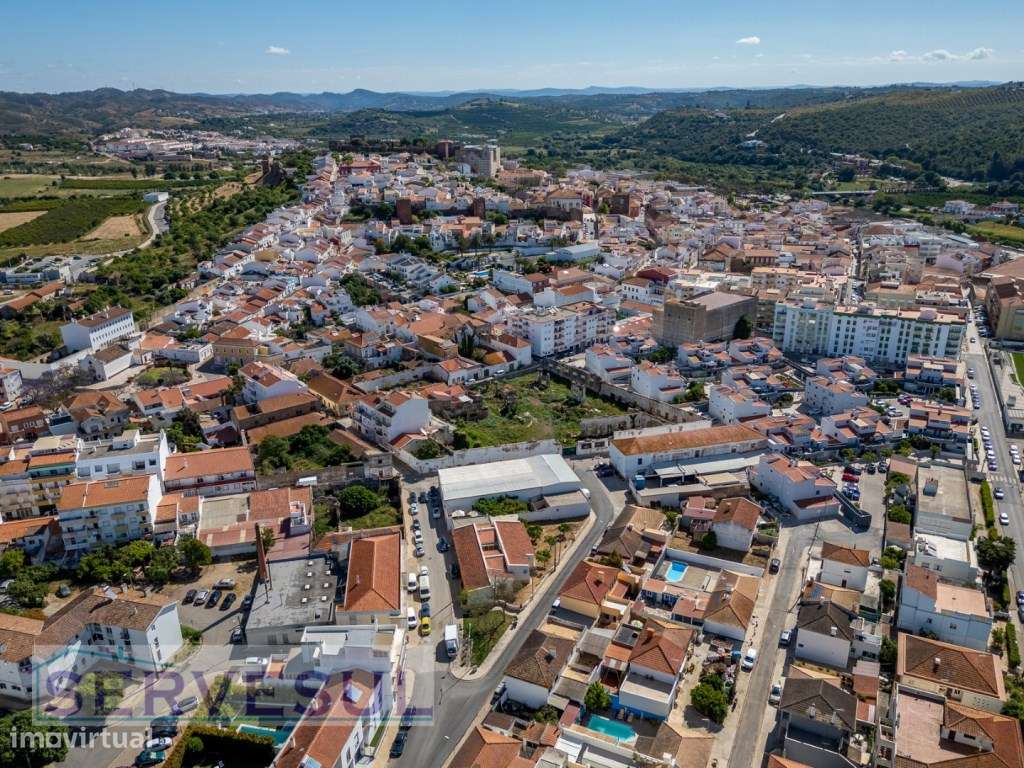 Excelente oportunidade! Confortável Moradia em banda com 3 quartos,...-34