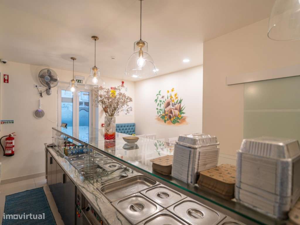 Espaço Comercial com Potencial de Investimento no Centro Histórico ... - Grande imagem: 2/13