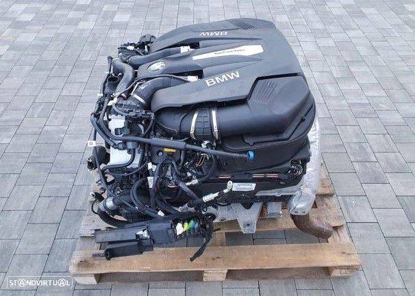 Motor BMW 550i 650i 4.4L 449 CV - N63B44 N63B44B - 2