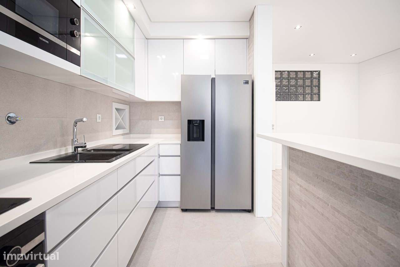 Apartamento T3 Totalmente Remodelado | Bairro de Santos / Rego – Lisbo - Grande imagem: 2/32