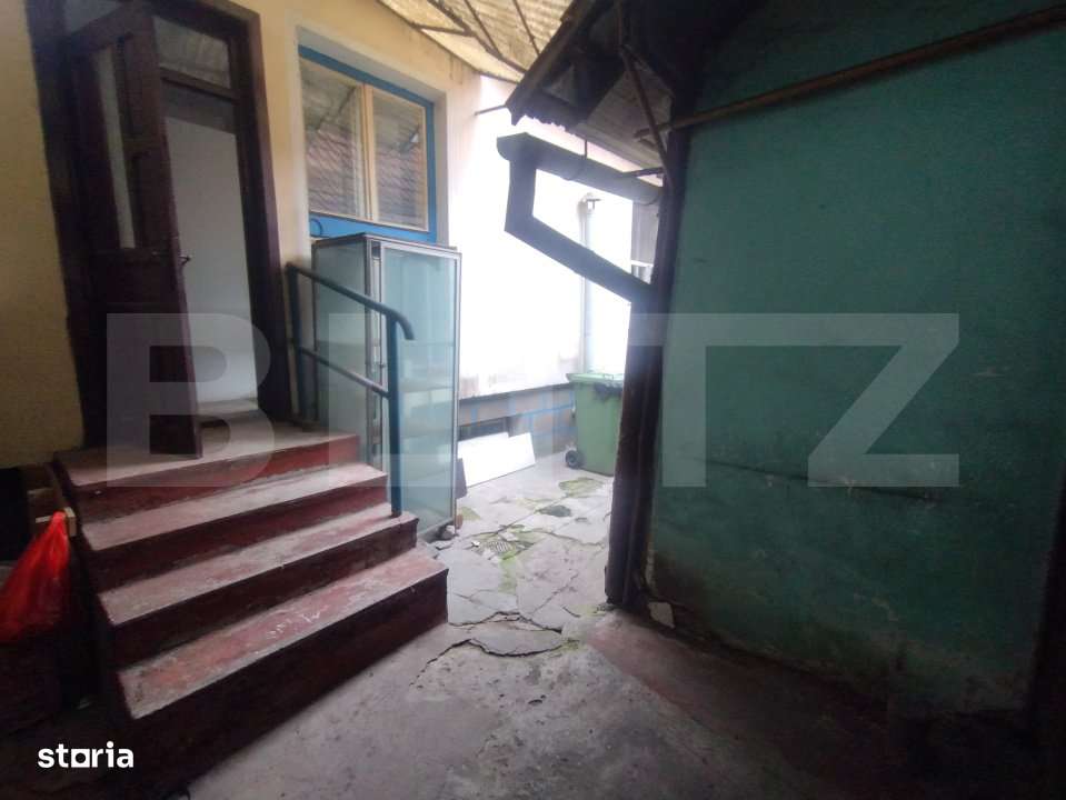 Casa cu 2 camere,70 mp,zona centrala - Imagine principală: 3/11