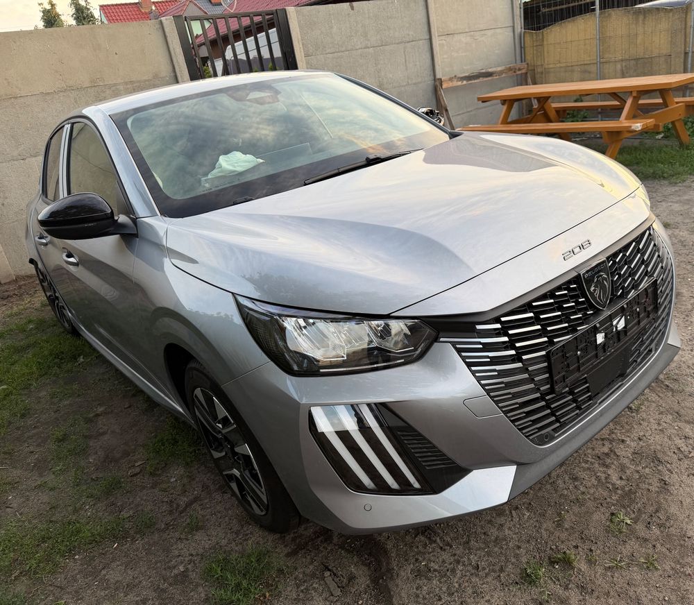 Peugeot 208 II (2019-) 2026