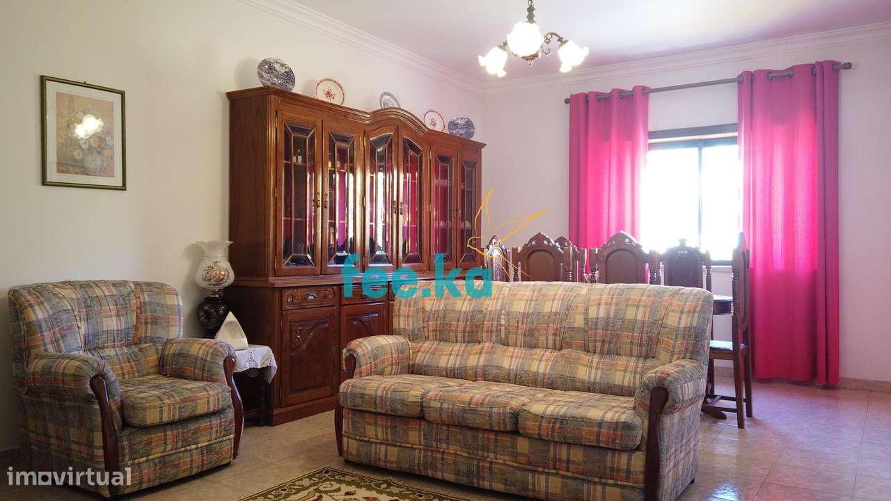 Apartamento T4 com Garagem-5