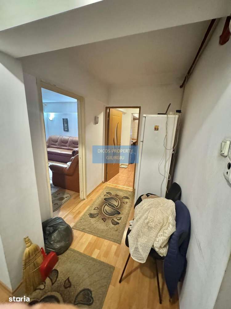 Ap 4 camere, str. Tineretului, etaj 3 – vânzare / închiriere - Imagine principală: 5/13