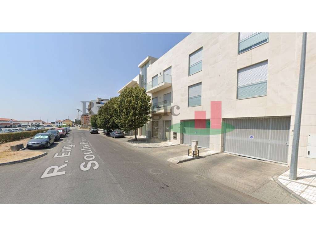 Lugar de Garagem - Santarém ***RIOMAGIC*** - Grande imagem: 4/4