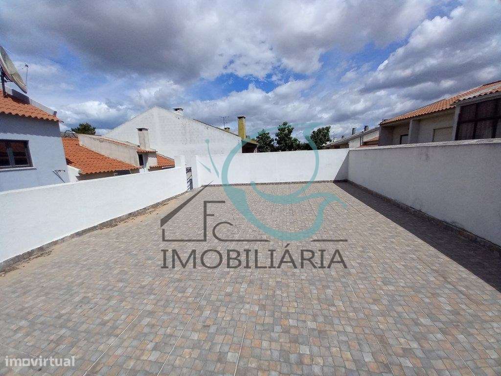 Moradia T5 - Foros da Amora - Grande imagem: 4/39