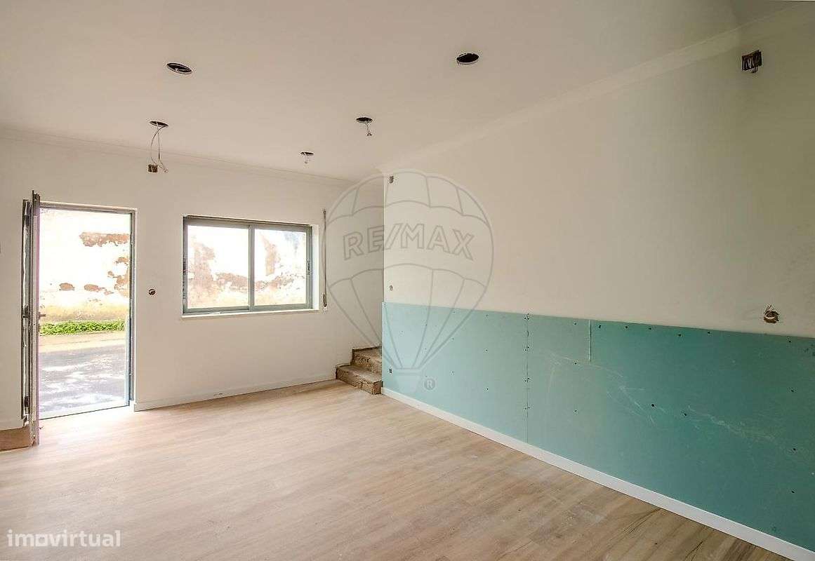 Moradia T2 para venda - Grande imagem: 4/15