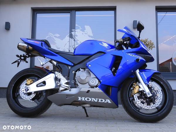 Honda CBR - 19