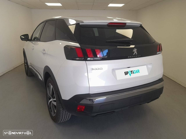 Peugeot 3008 1.5 BlueHDi Allure Pack EAT8 - 5