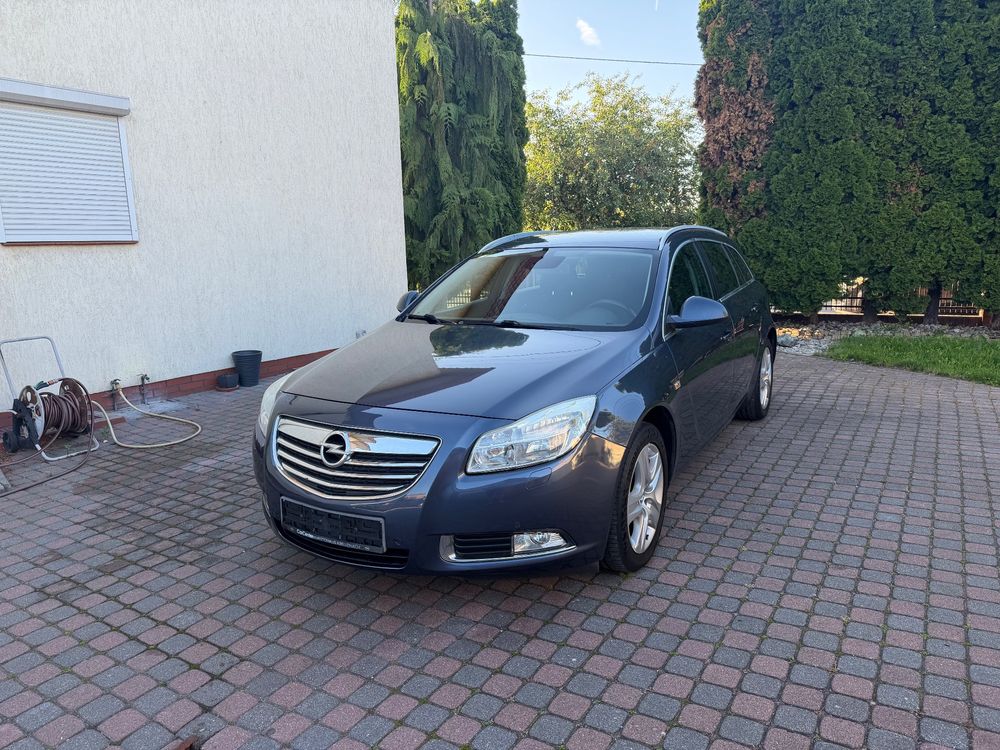 Opel Insignia A 1.8 Edition 2010
