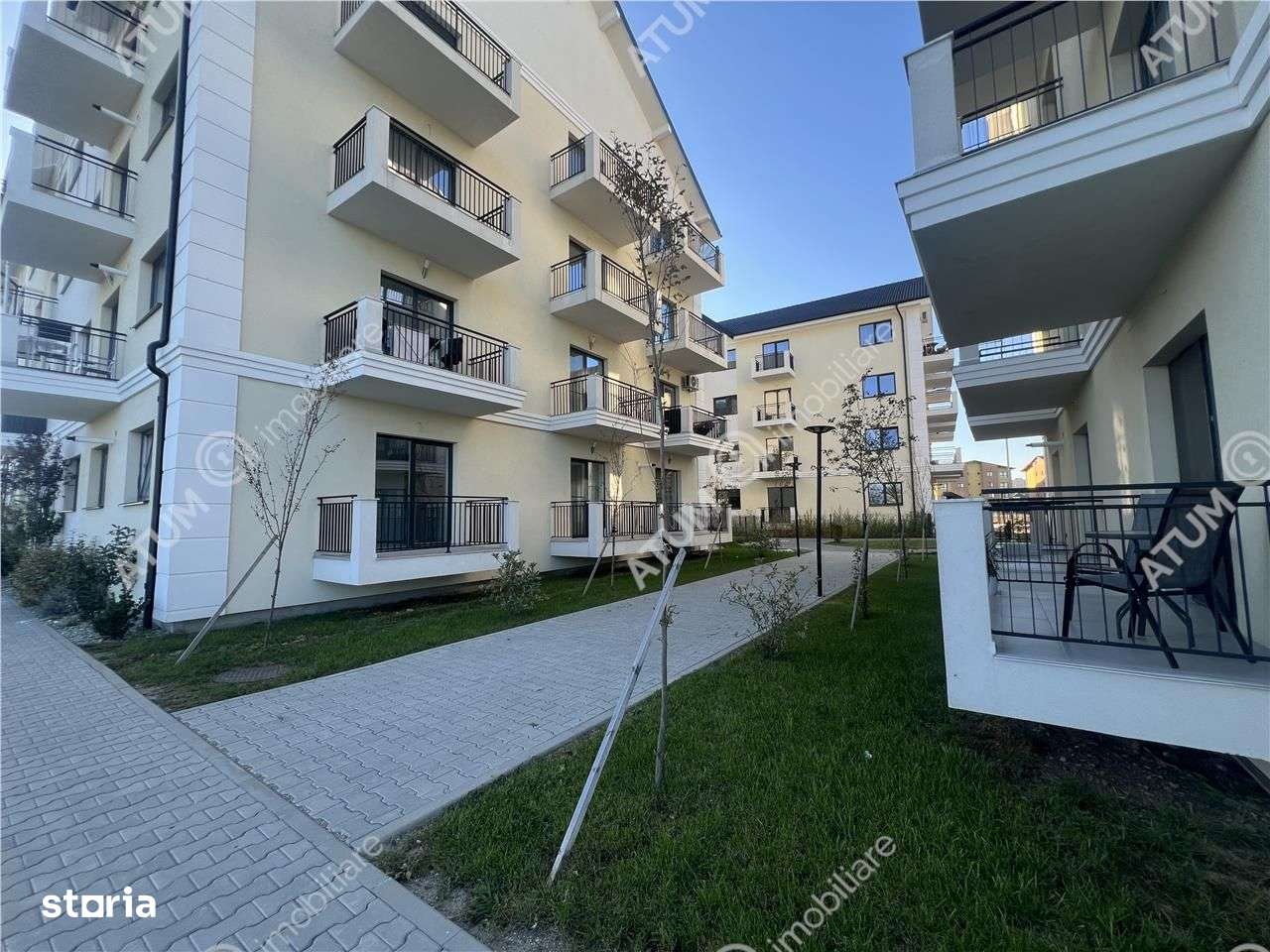Apartament de 3 camer cu 2 bai si terasa etaj 2 zona Brana - Imagine principală: 4/11
