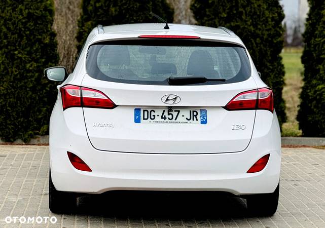 Hyundai I30 1.6 CRDi BlueDrive Classic + - 9