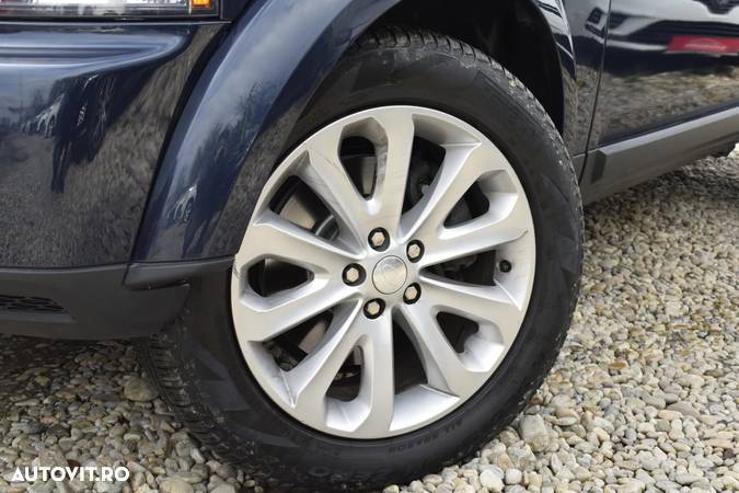 Land Rover Discovery 4 3.0 L TDV6 GRAPHITE Aut. - 3