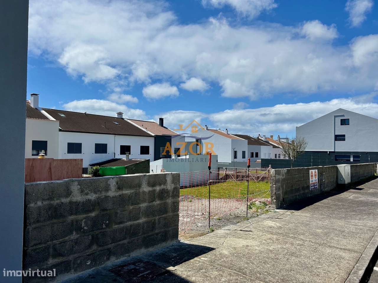Lote para construção em Ponta Delgada - Grande imagem: 2/5