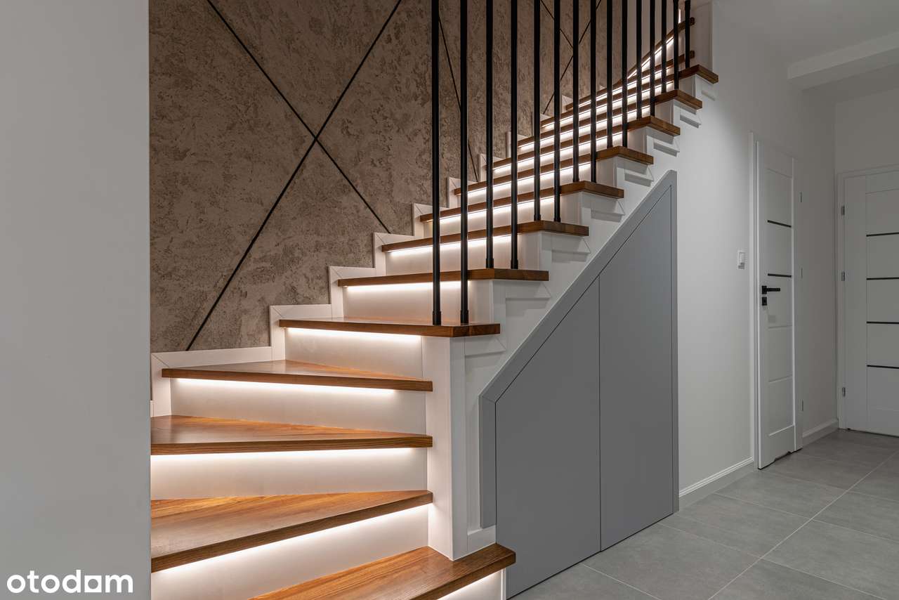 Dom szeregowy 180m2-NOWA CENA! Obniżka o 50 tys.zł Ogród,Garaż,Kominek-8