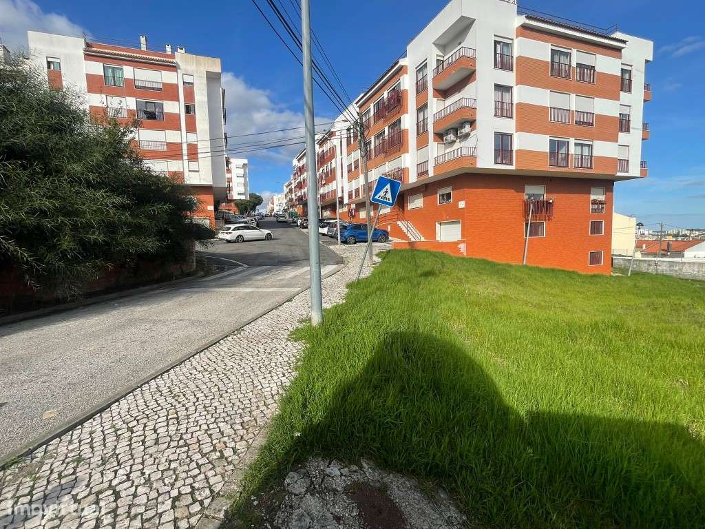 Terreno Urbano na Mina de Água - Construa a Sua Moradia de Sonho ou...-9