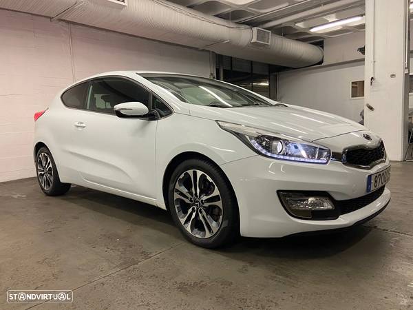 Kia Ceed S Coupé 1.6 CRDi TX - 3