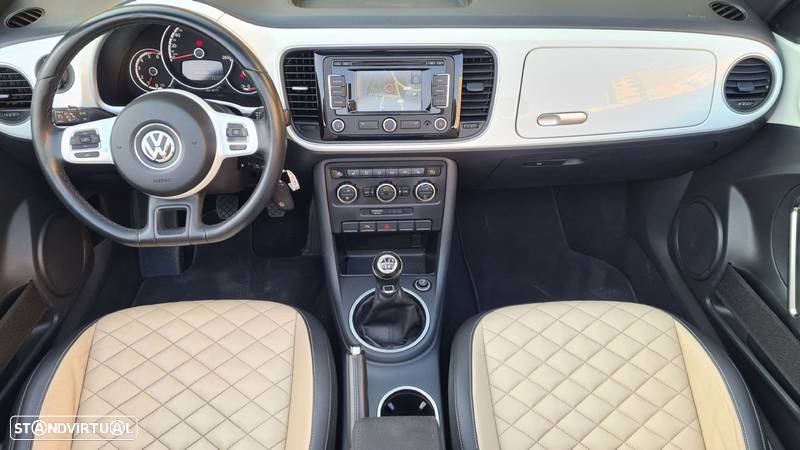 VW New Beetle Cabriolet 1.6 TDi Design - 15