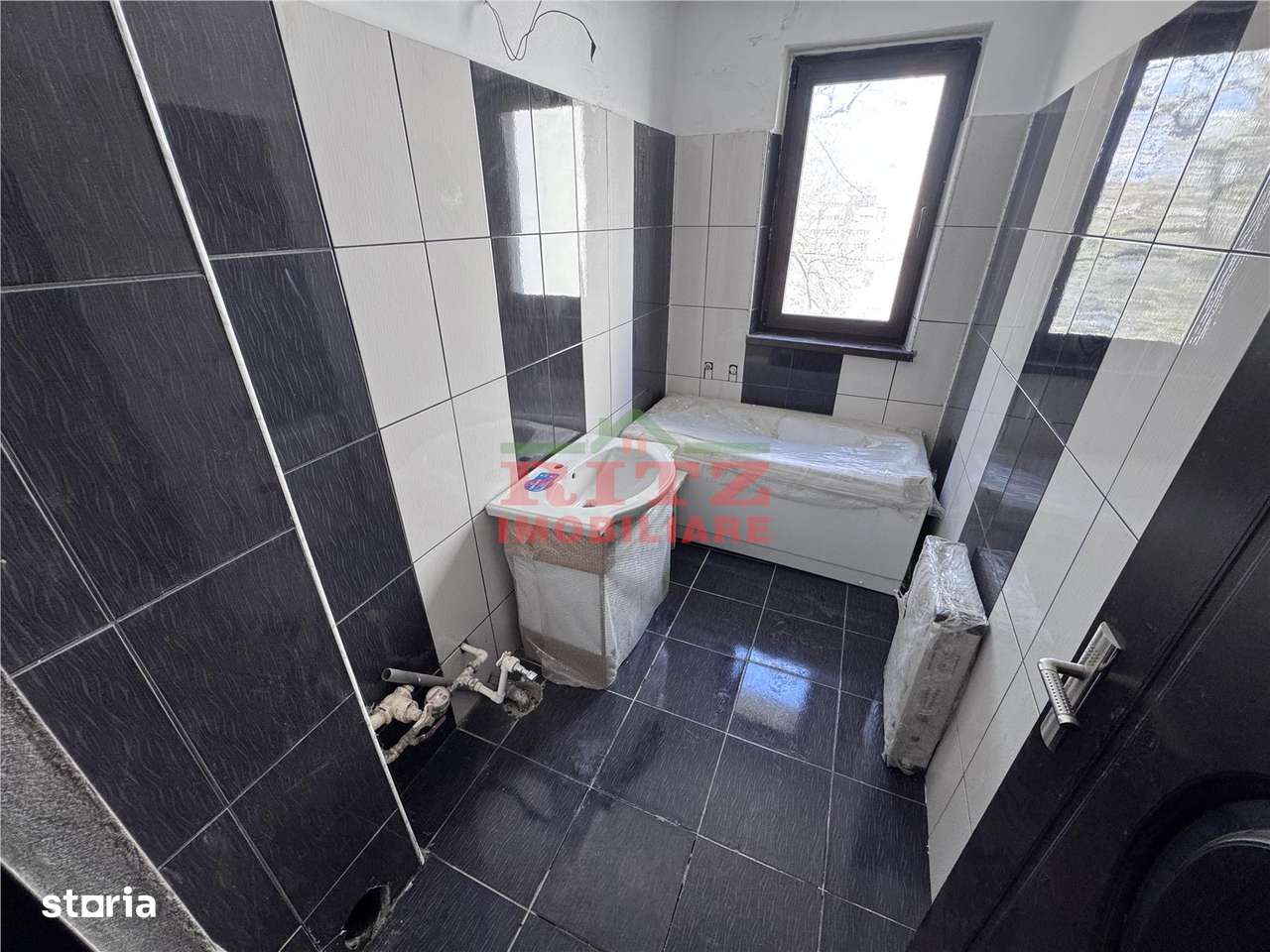 Nou! Ap. 4 cam. S=73 mp, et. 3, zona Zahana!-7