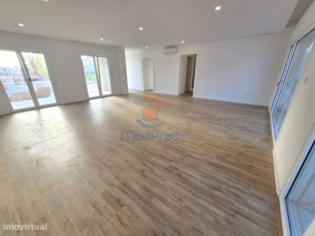 Moradia T4 | Casal de São Sebastião, Famões - Grande imagem: 5/57