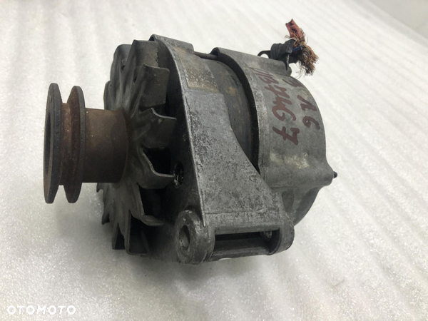 ALTERNATOR VOLKSWAGEN TRANSPORTER T3 1.6 - 4