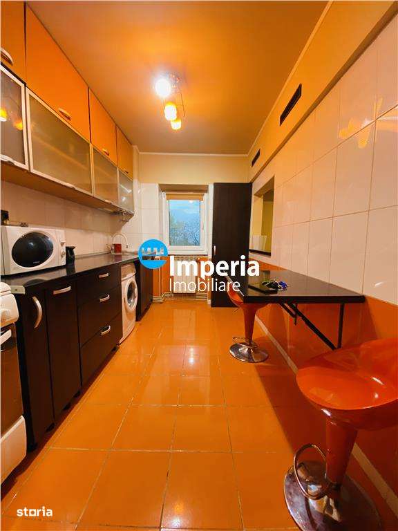 Inchiriez apartament 3 camere D, zona Centru - Independentei - Imagine principală: 3/9