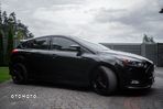 Ford Focus 2.0 EcoBoost ST - 9