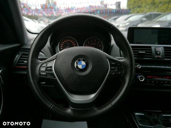 BMW Seria 1 118i Sport Line - 23