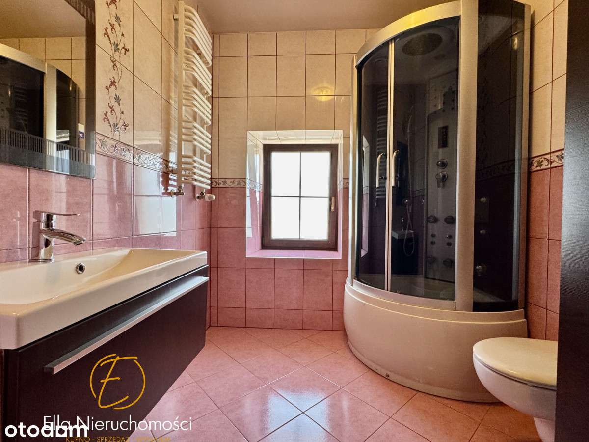 Dwupoziomowe mieszkanie z ogródkiem-9