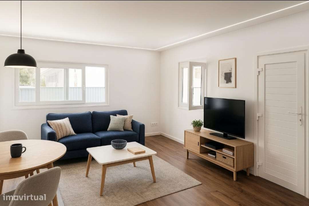 Moradia independente à venda na Rua António Sérgio, 14, Agualva - Grande imagem: 2/19