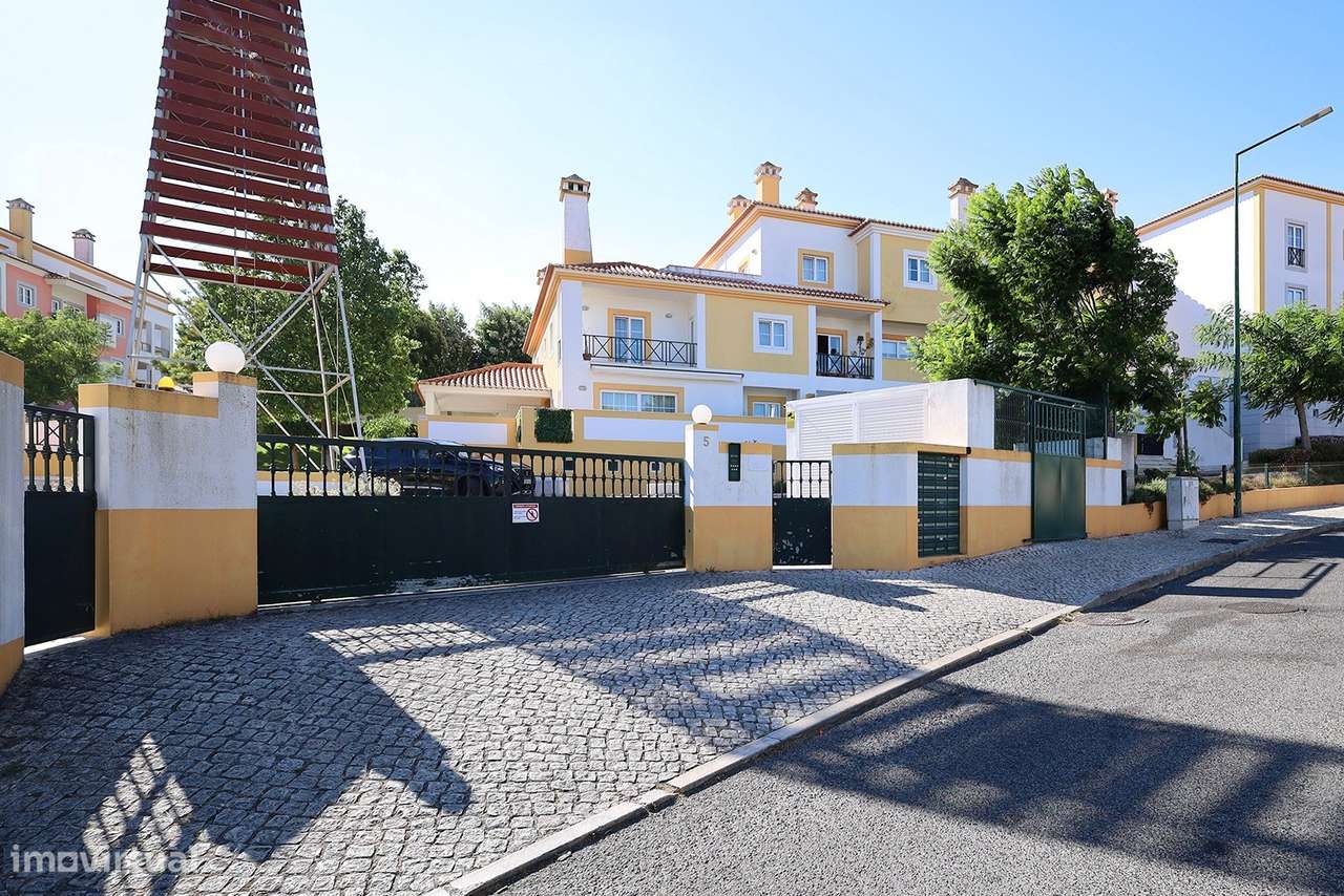 T3 – Quinta da Beloura – Amplos Terraços – Box 3 Carros-44
